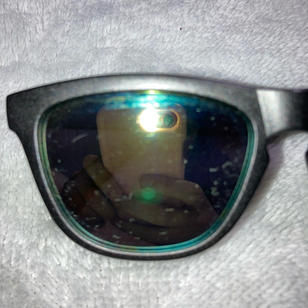 sunglasses for toddler 🩵🕶️💛🕶️🩵 - Picture 9 of 16